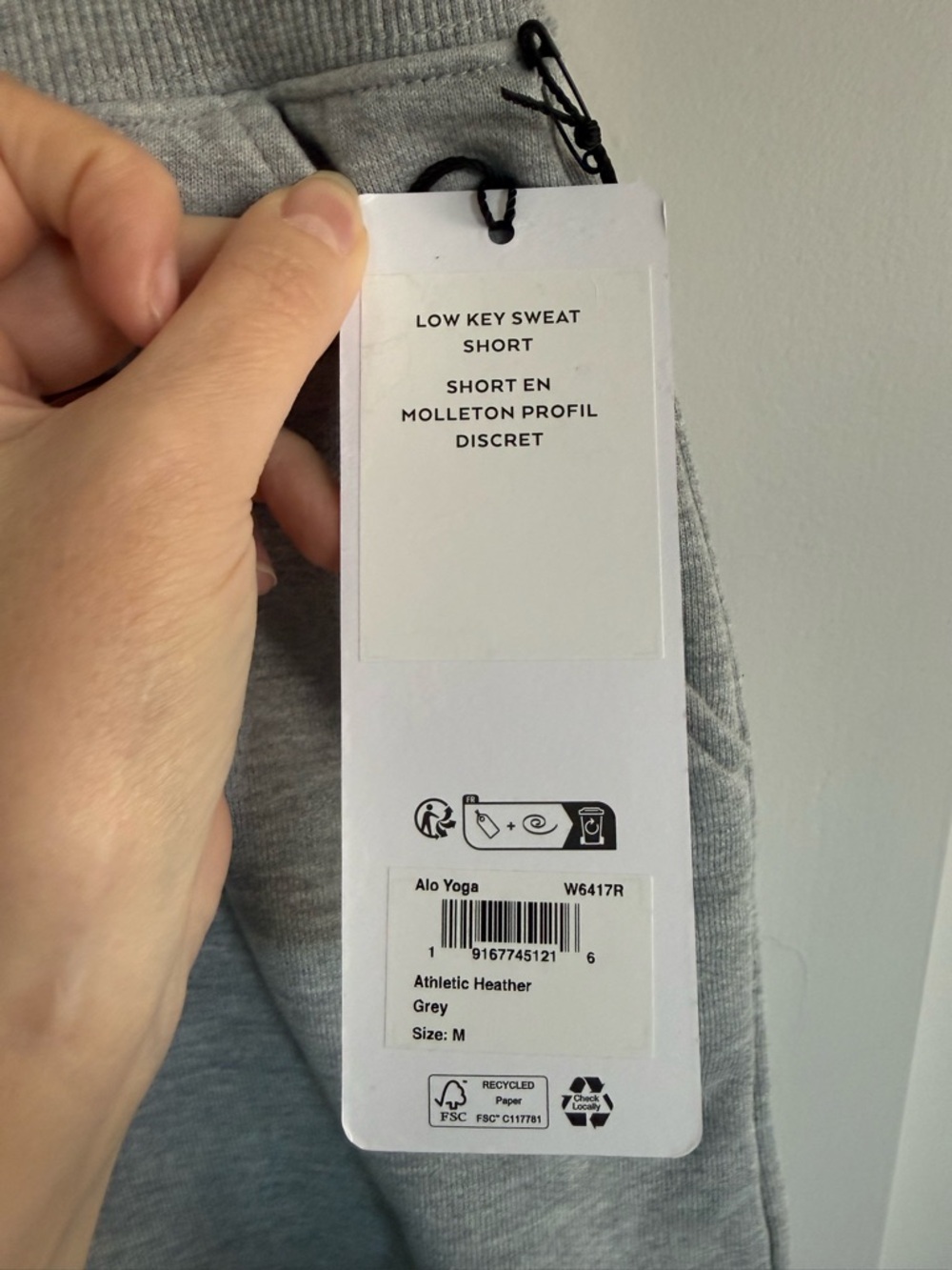 NWT ALO Yoga Low Key Sweat Short Size Medium - Picture 4 of 5